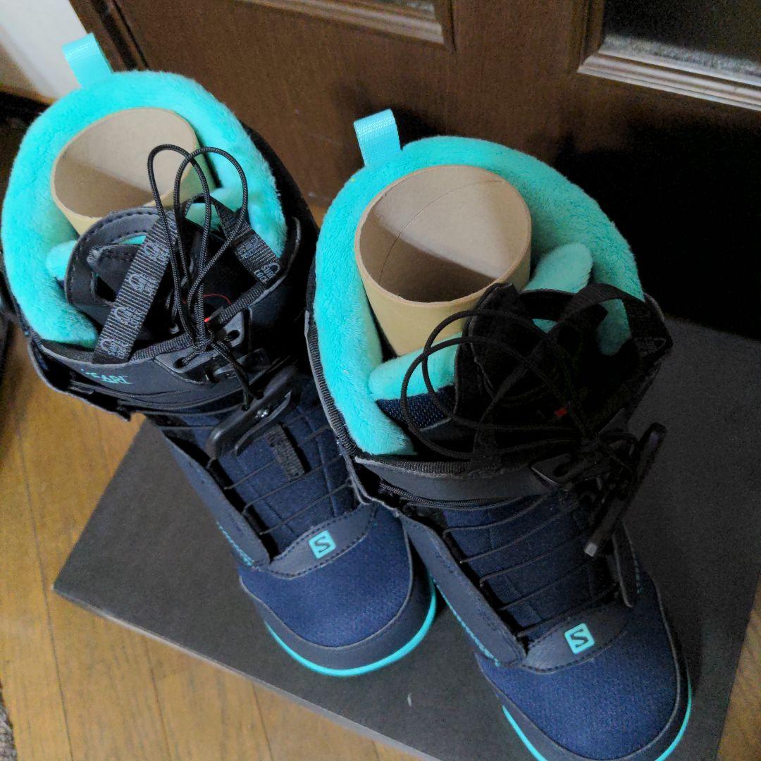 新品Salomon Pearl スノーボードブーツ 深青/ミント
