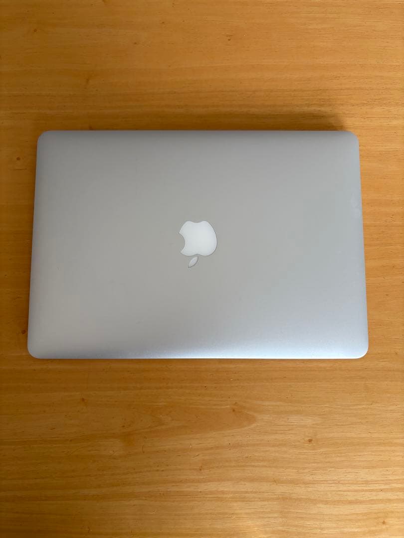 MacBook本体 MacBook Air (13-inch, Early2015) 8G/120G