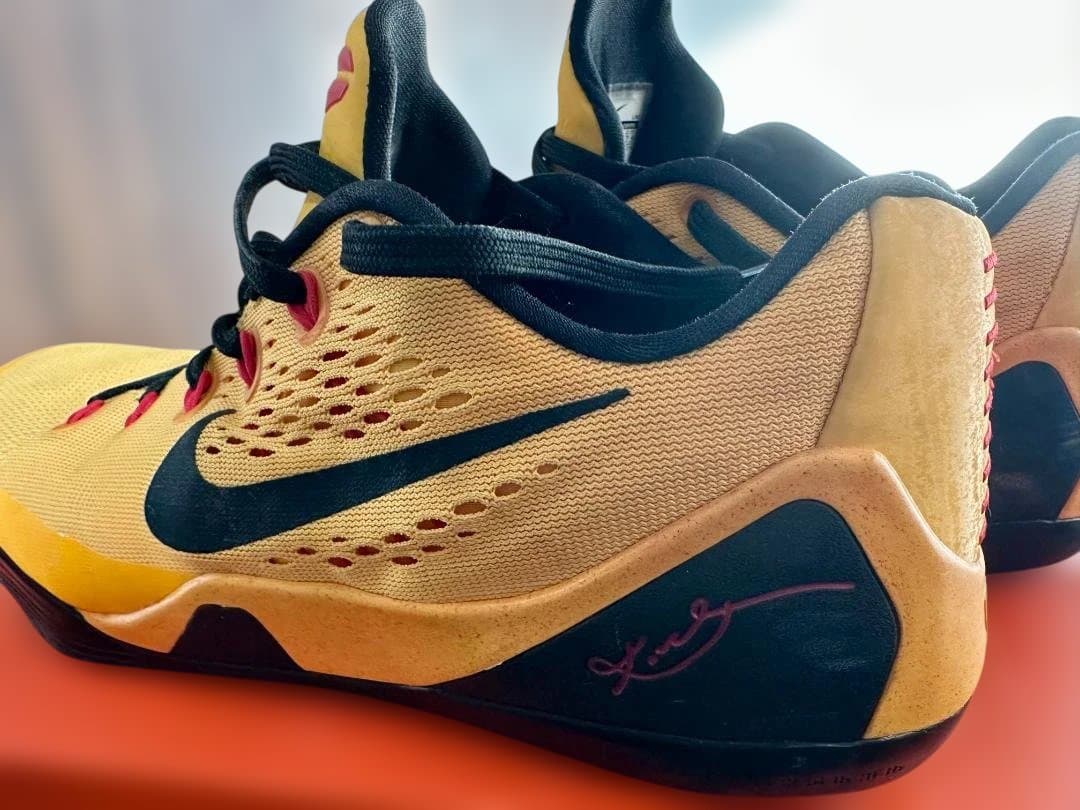 希少 NIKE Zoom Kobe 9 バスケットボールシューズ27.5cm