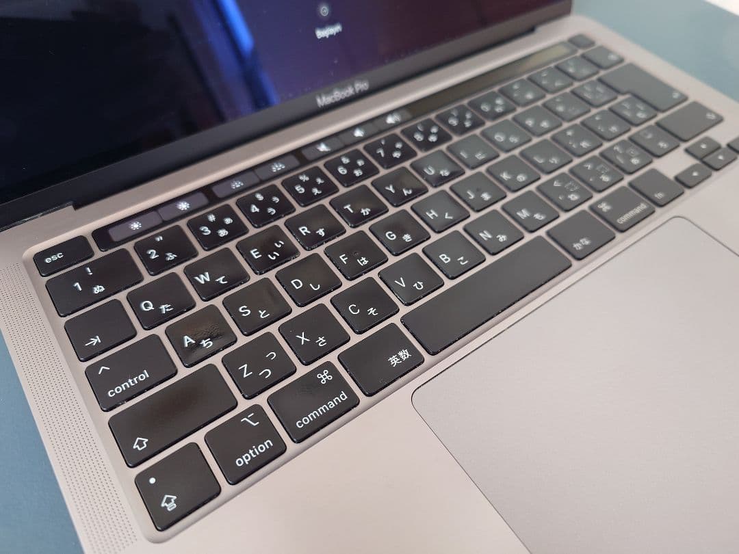 MacBook Pro 13インチ (i5/16GB/512GB) 4ポート