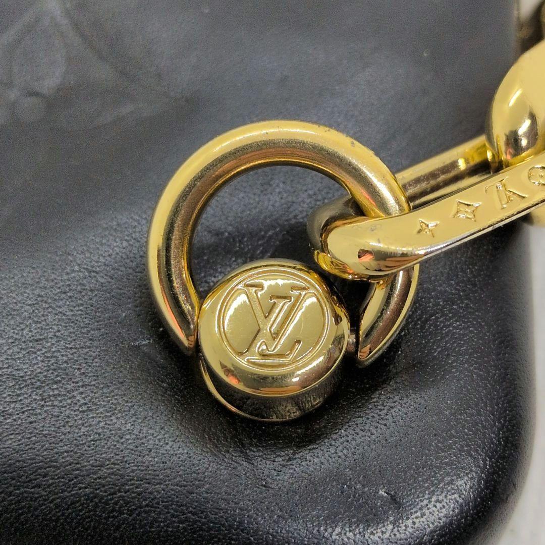 【美品】ルイヴィトン　バンパークッサン　iPhone pro 13　スマホケース