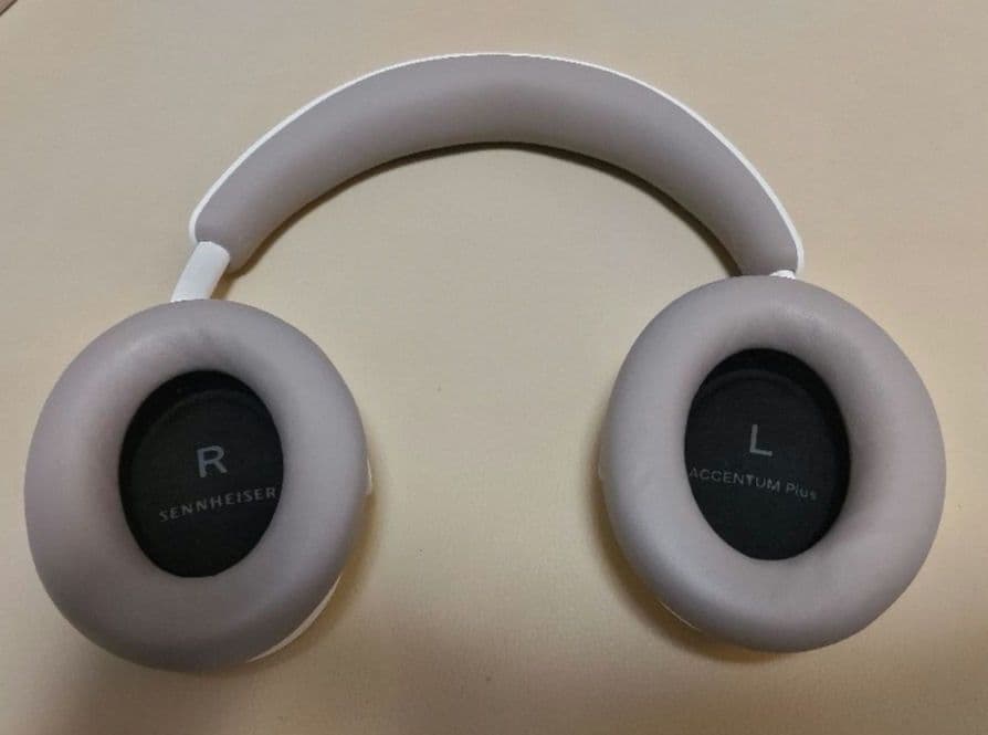 Sennheiser accentum plus Wireless ホワイト