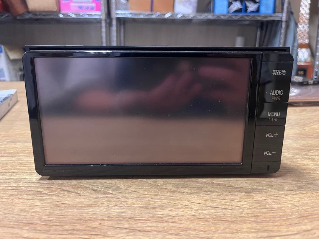 トヨタ純正　SDナビゲーション　NSZT-W64