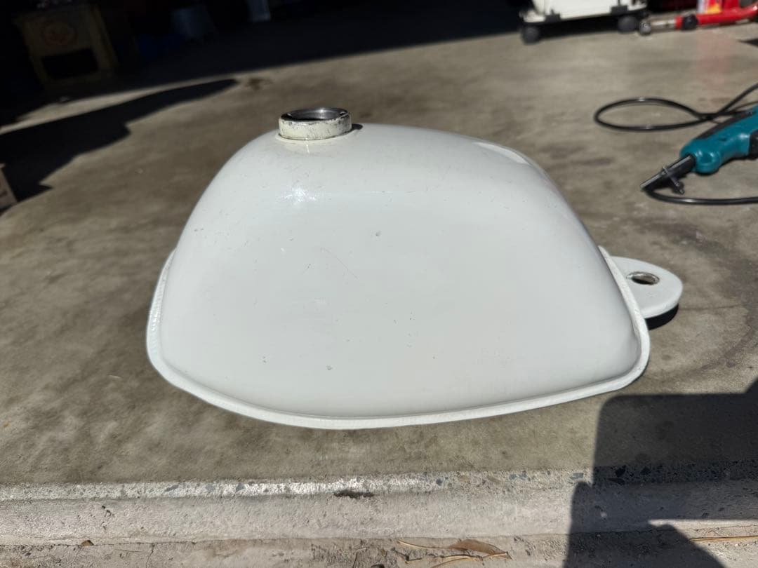 4Lモンキー　タンク　純正品