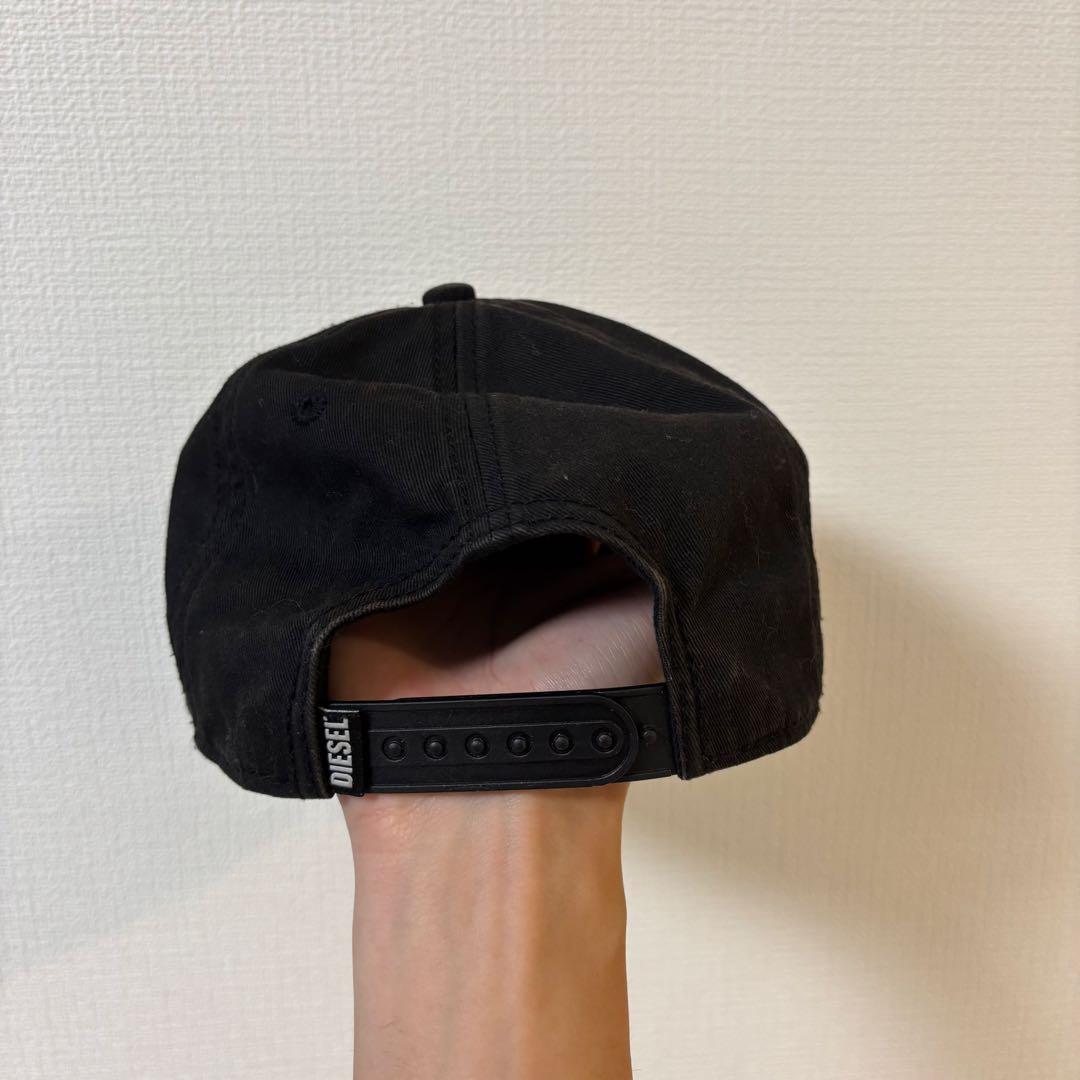 【良デザイン】DIESEL ブラック キャップ 古着 Dロゴ