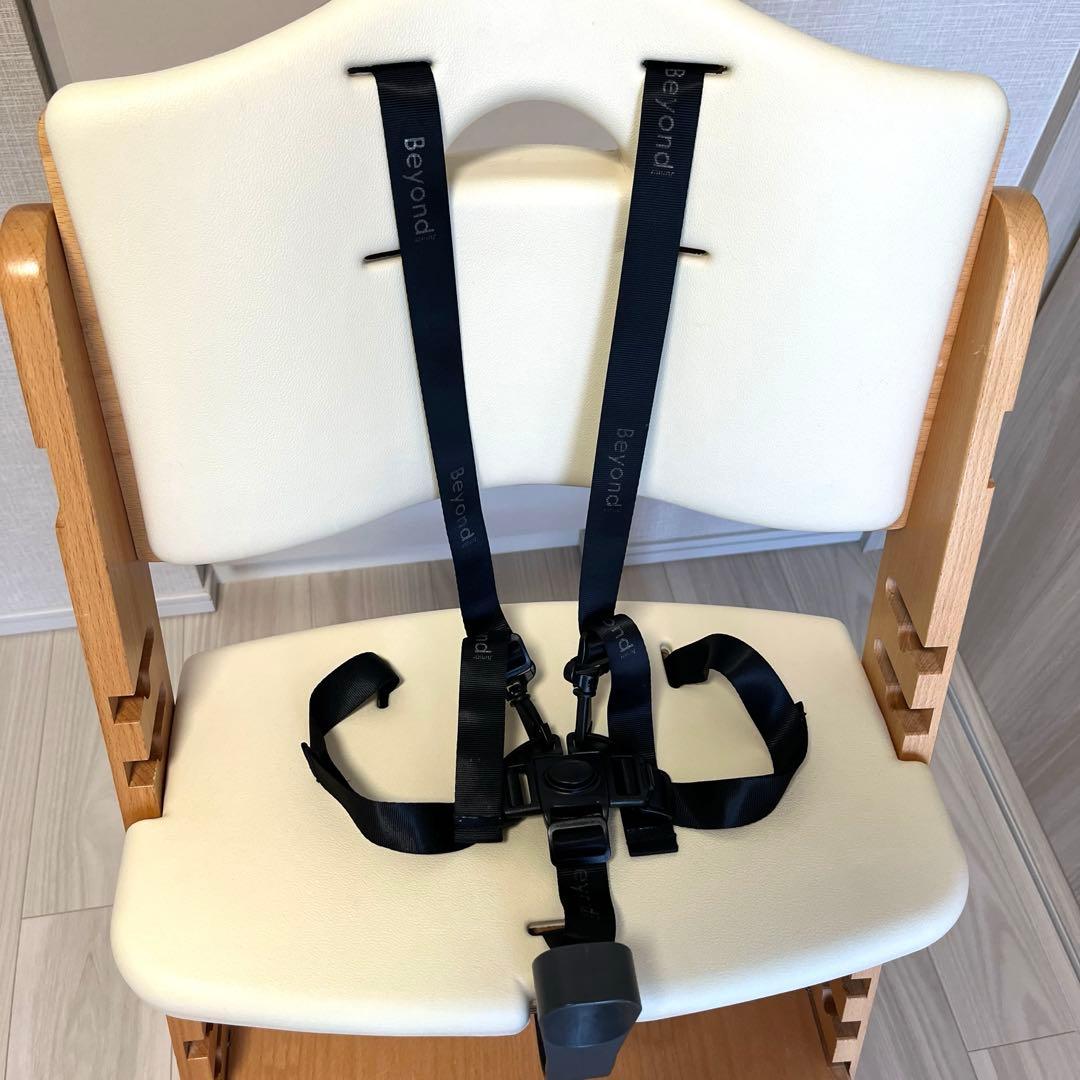 ビヨンドジュニア　ハイチェア【テーブル、ブラケットなし】