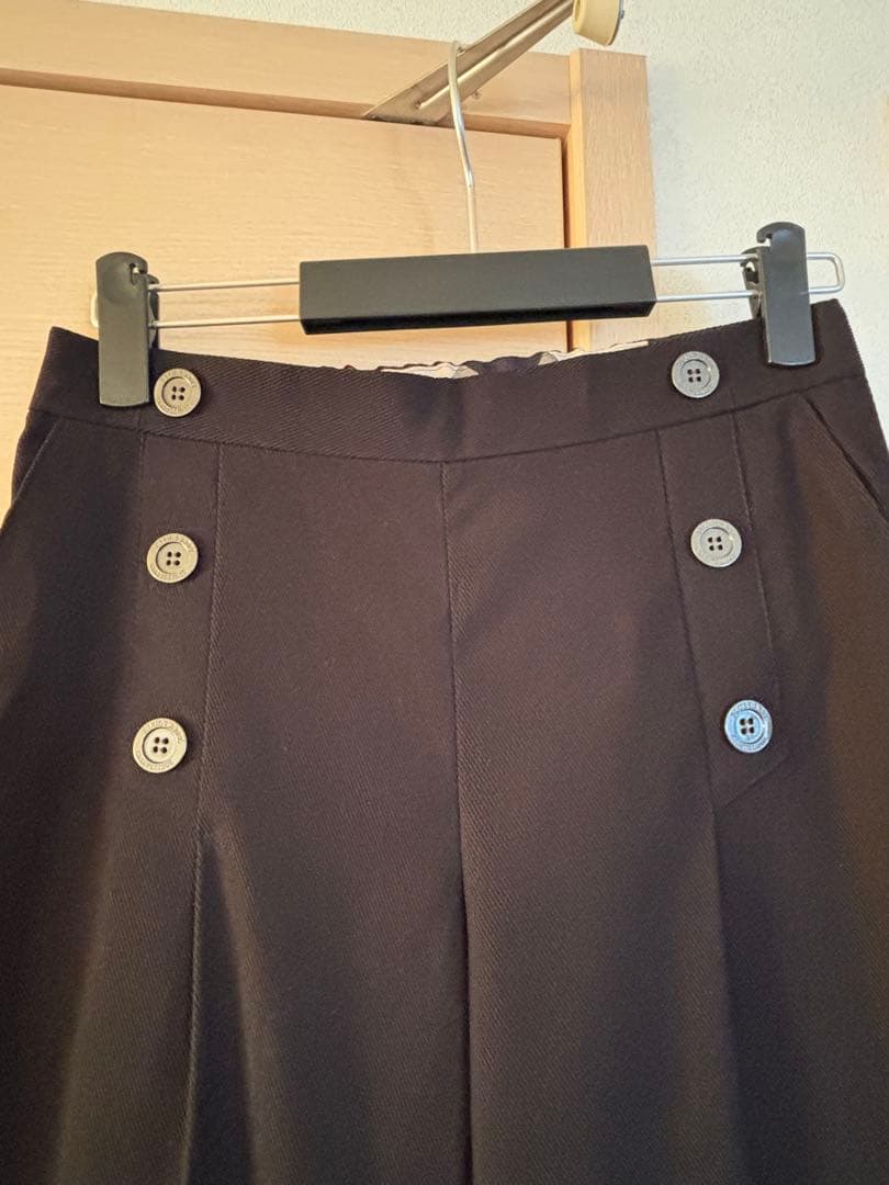 未使用タグ付きブルーレーベルクレストブリッジ　パンツ　38