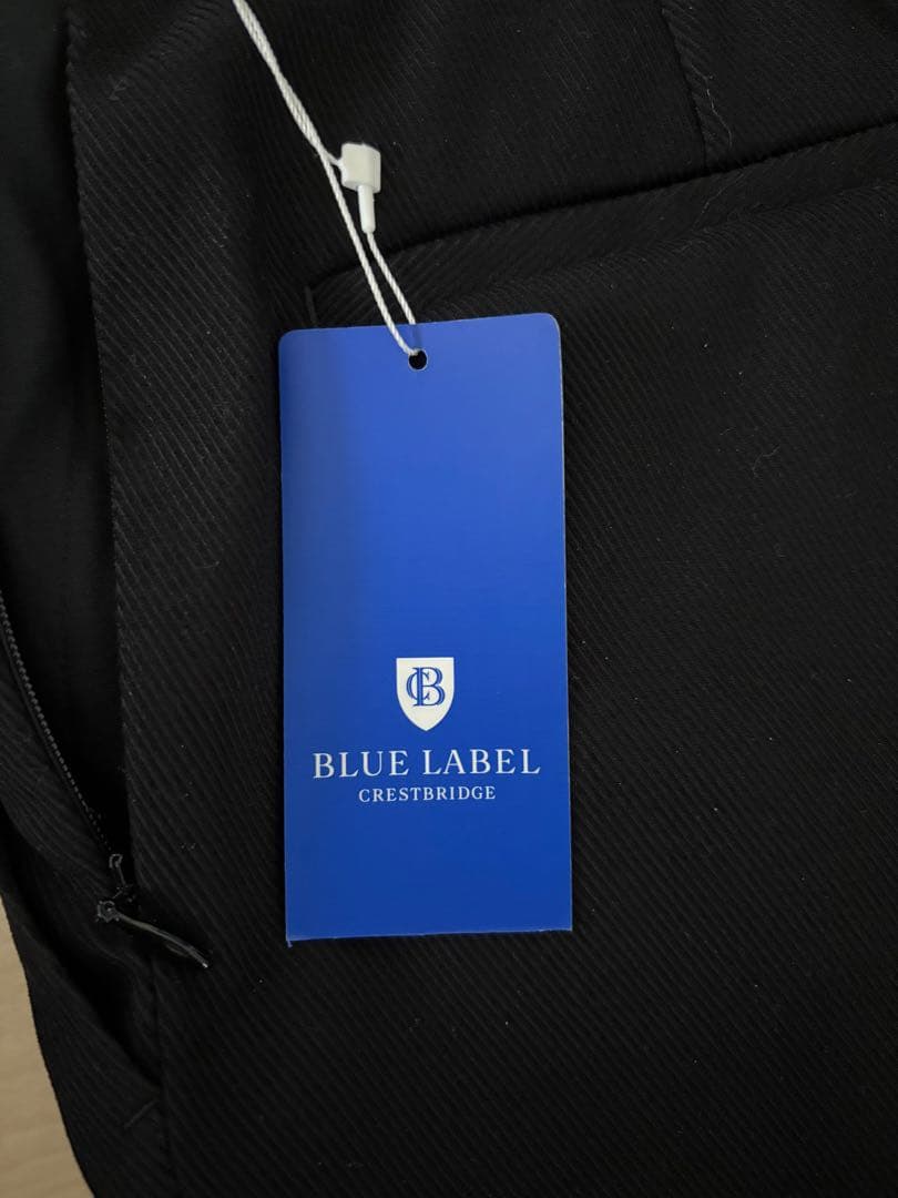 未使用タグ付きブルーレーベルクレストブリッジ　パンツ　38