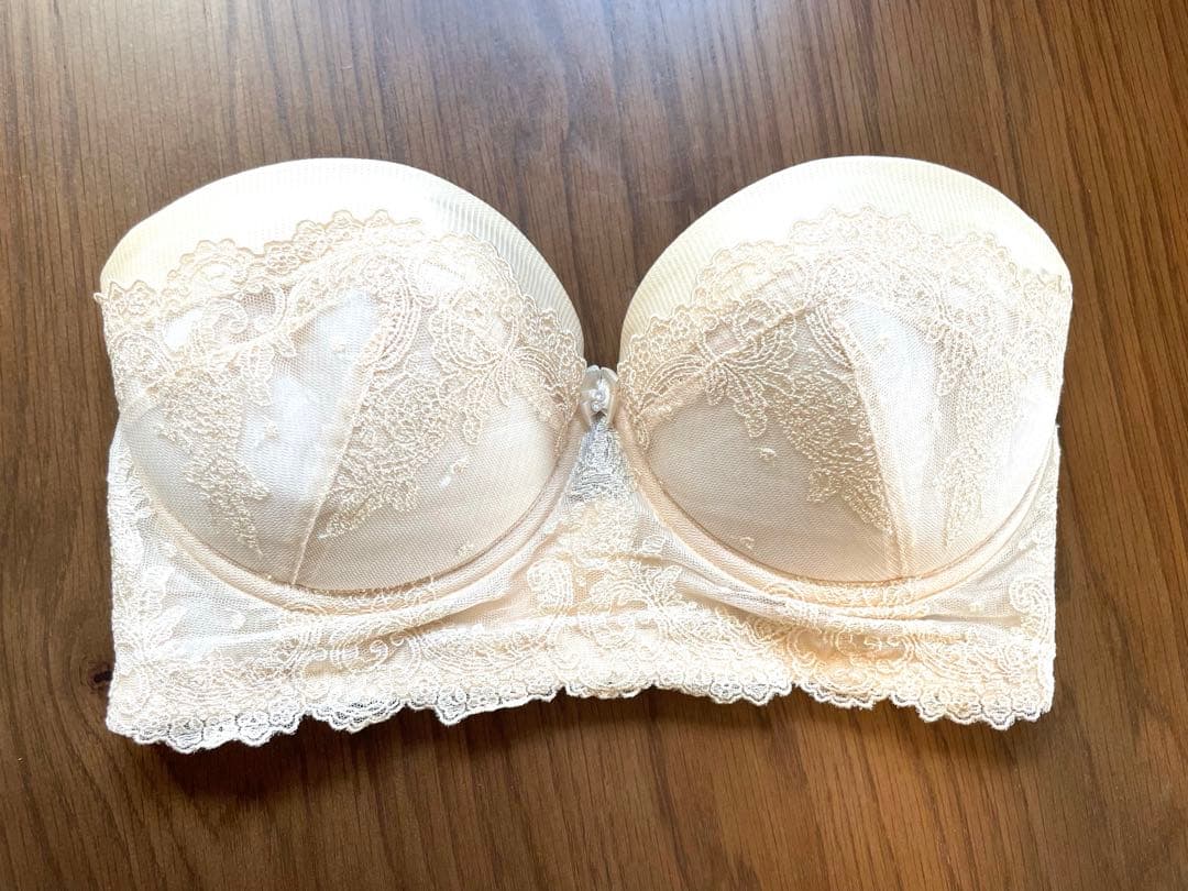 結婚式　ドレスインナー　FOUR SIS&CO.