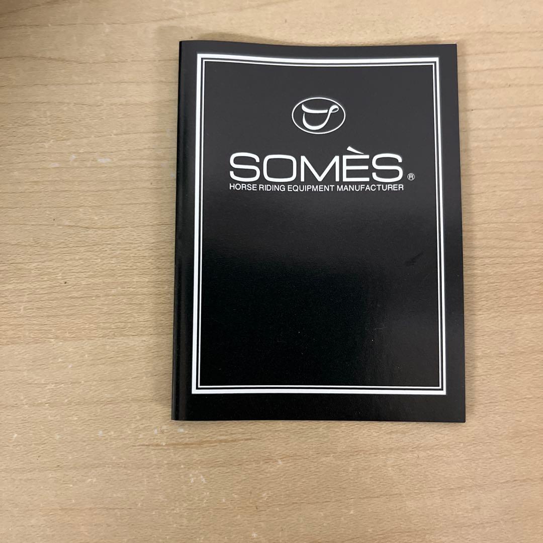 メスサドル　ラウンドバッグ　レザーバッグ　ブラック