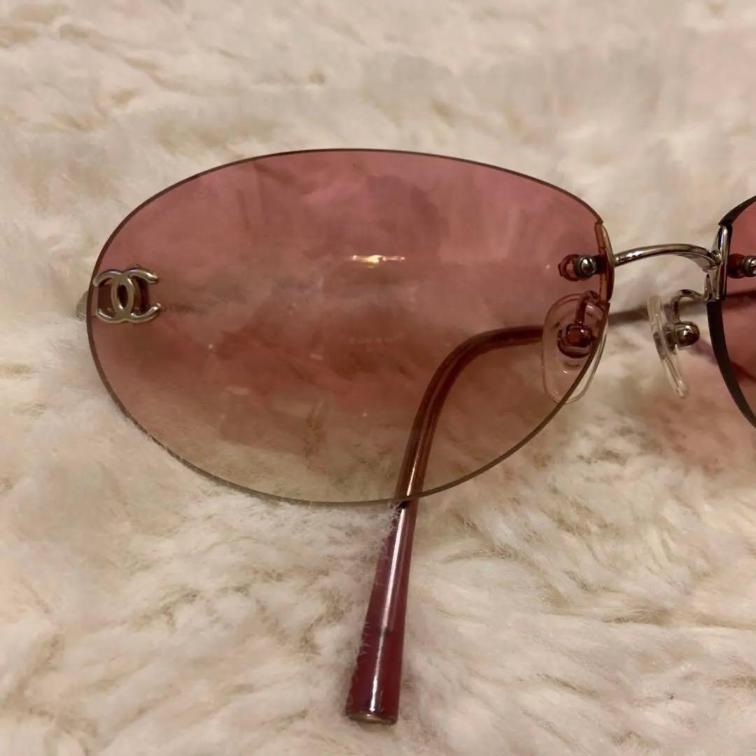 マ*ラ様 ビンテージCHANEL ピンクサングラス ケース付き