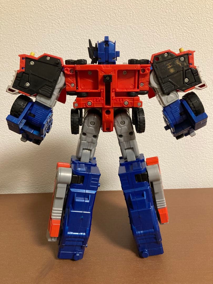 トランスフォーマー 総司令官 ギャラクシーコンボイ GC-01