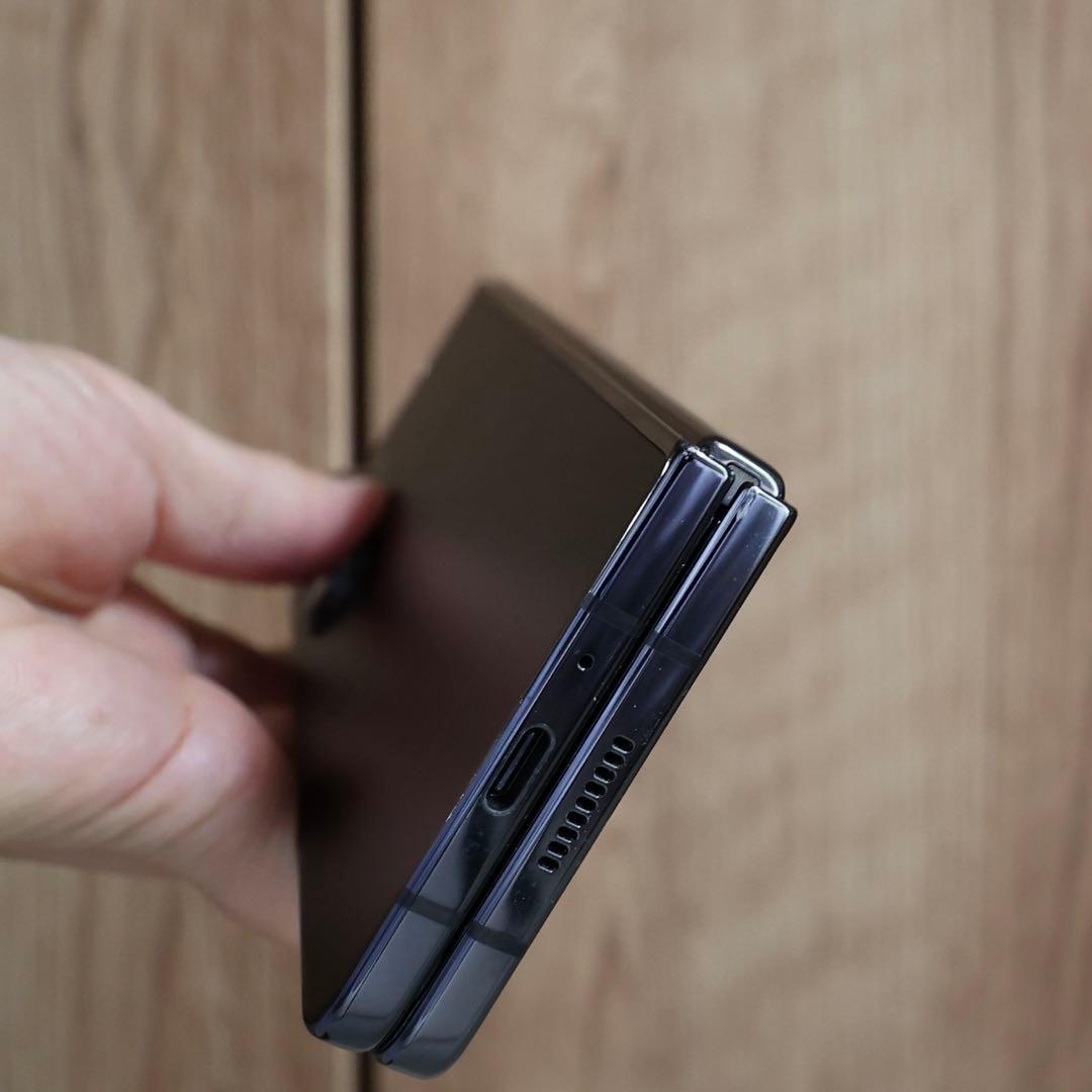 【美品】Galaxy Z Fold5【512GBSIMフリー】