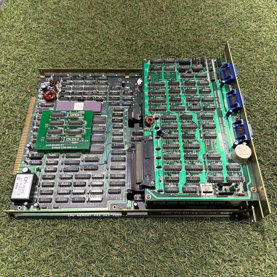 マザーボード OKUMA E4809-045-039-B / E4809-032-490-B