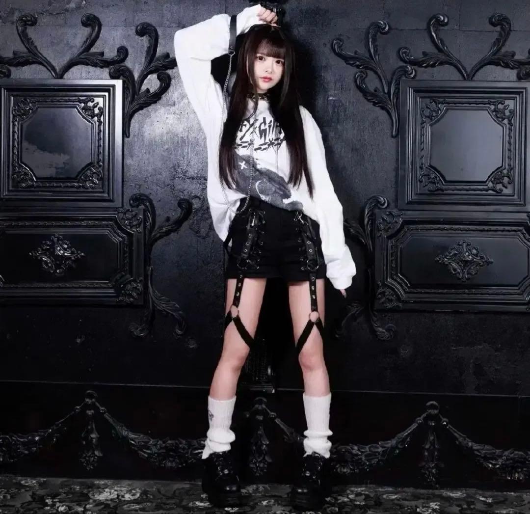 アミリージュ ガター付き ショートパンツ