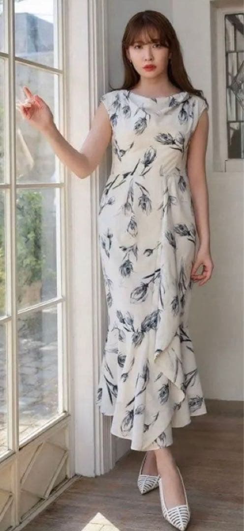 Herlipto Lea Fleur Ruffled Dress M ホワイト