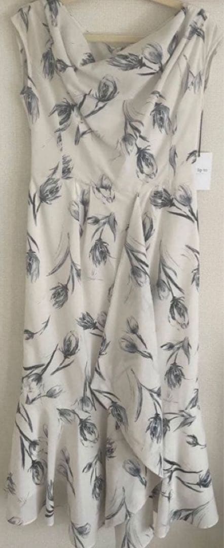 Herlipto Lea Fleur Ruffled Dress M ホワイト