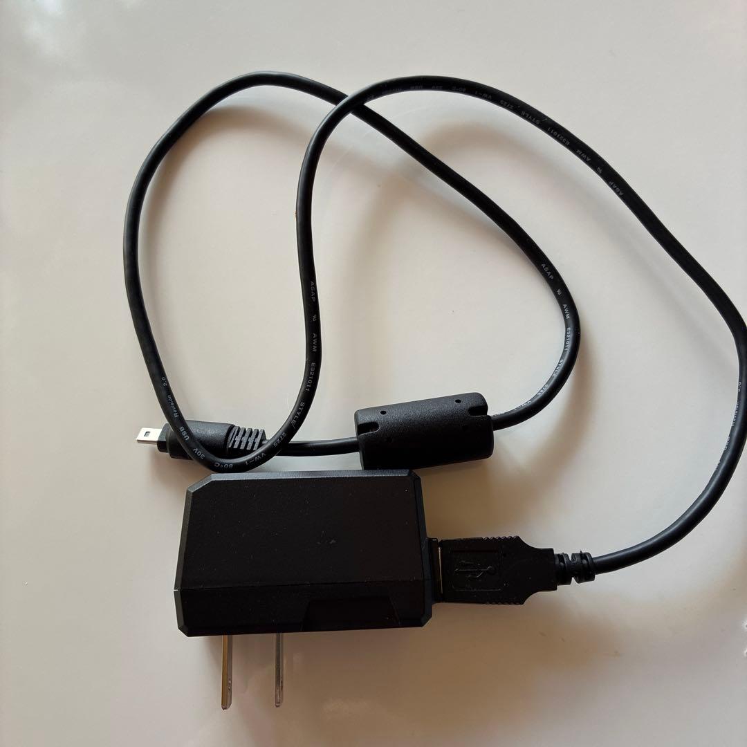 CASIO EXILIM 16.1メガピクセル コンパクトデジタルカメラ