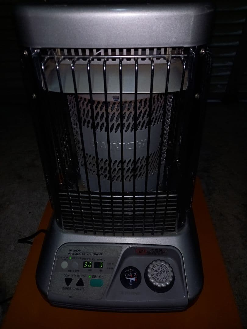 い*う様 ダイニチ　ブルーヒーター業務用ストーブ　FM－101F