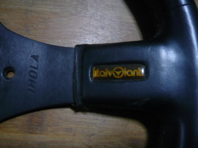 IMOLA italvolanti ステアリング ３５Cm　イタリー製