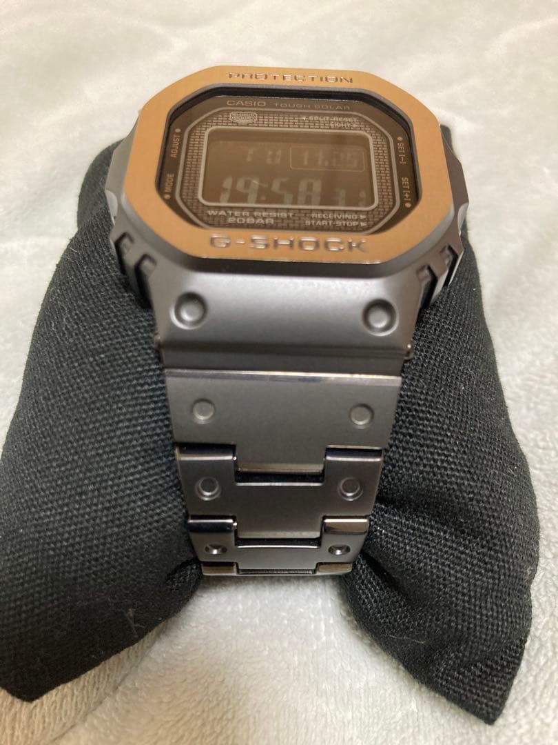 GMW-B5000MB-1JF　フルメタル　電波ソーラー