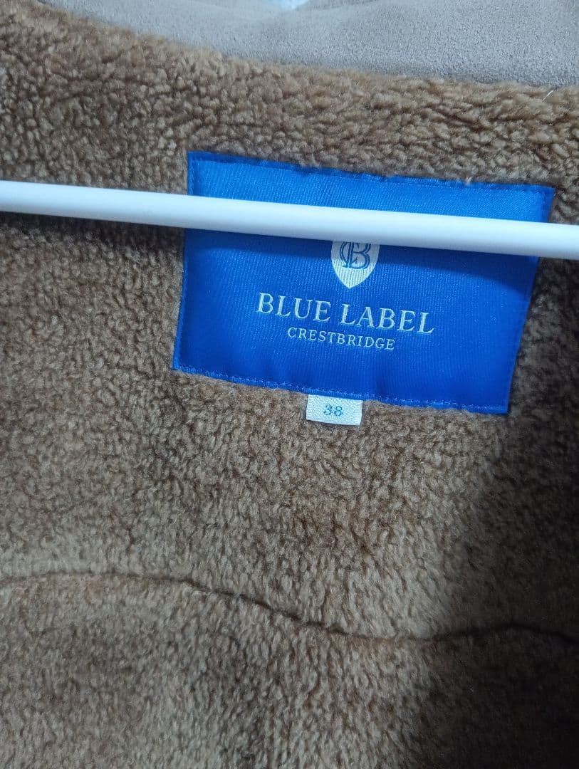 原宿限定　バーバリーブルーレーベルクレストブリッジ　ボア　ブルゾン　ベージュ