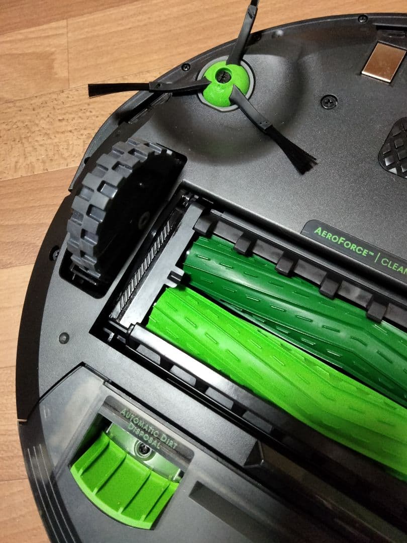 ルンバiRobotルンバi5+使用時間1時間未満　極美品　バーチャルウォール付き