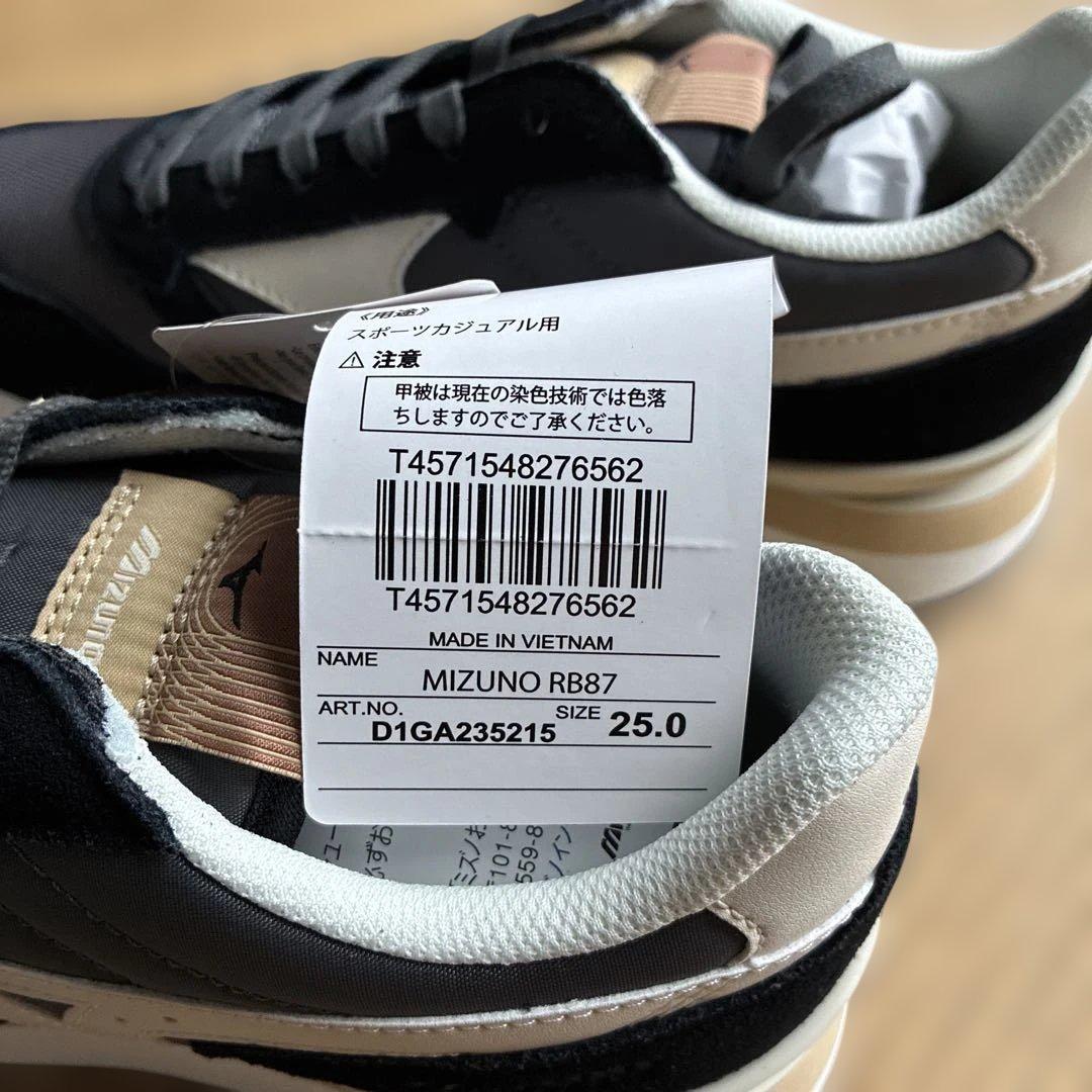 【新品未使用】名古屋グランパス2025 MIZUNO RB87 スニーカー