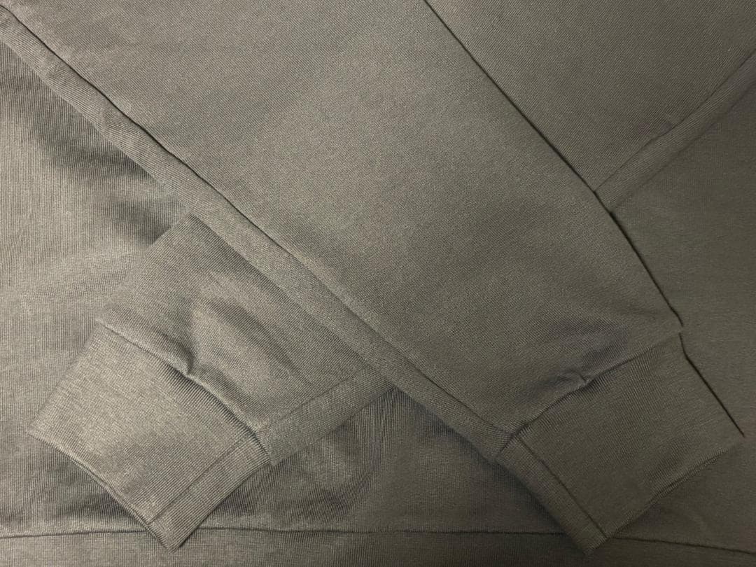 【新品未使用】MONCLER クルーネック スウェット　XL　黒色 トレーナー