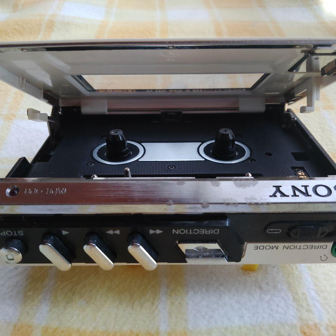 【希少】SONY WM-55 カセットプレーヤー　イヤホンとケース付　ジャンク品