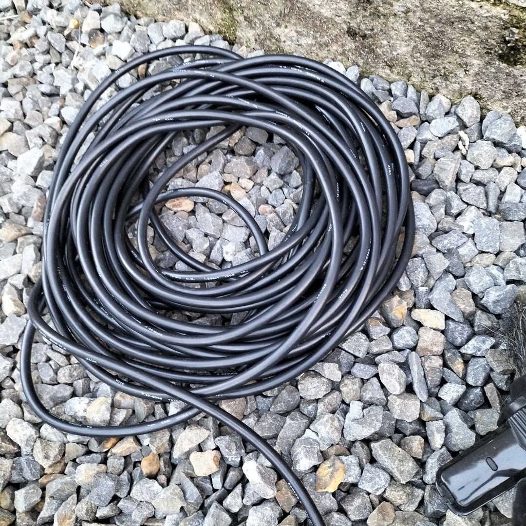 ニルフィスク　業務用　小型バキューム