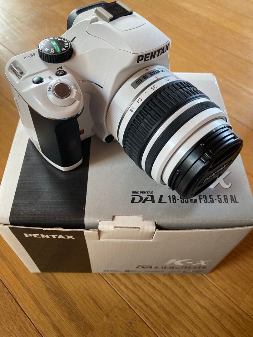 PENTAX デジタル一眼レフ ホワイト　16302 レンズセット
