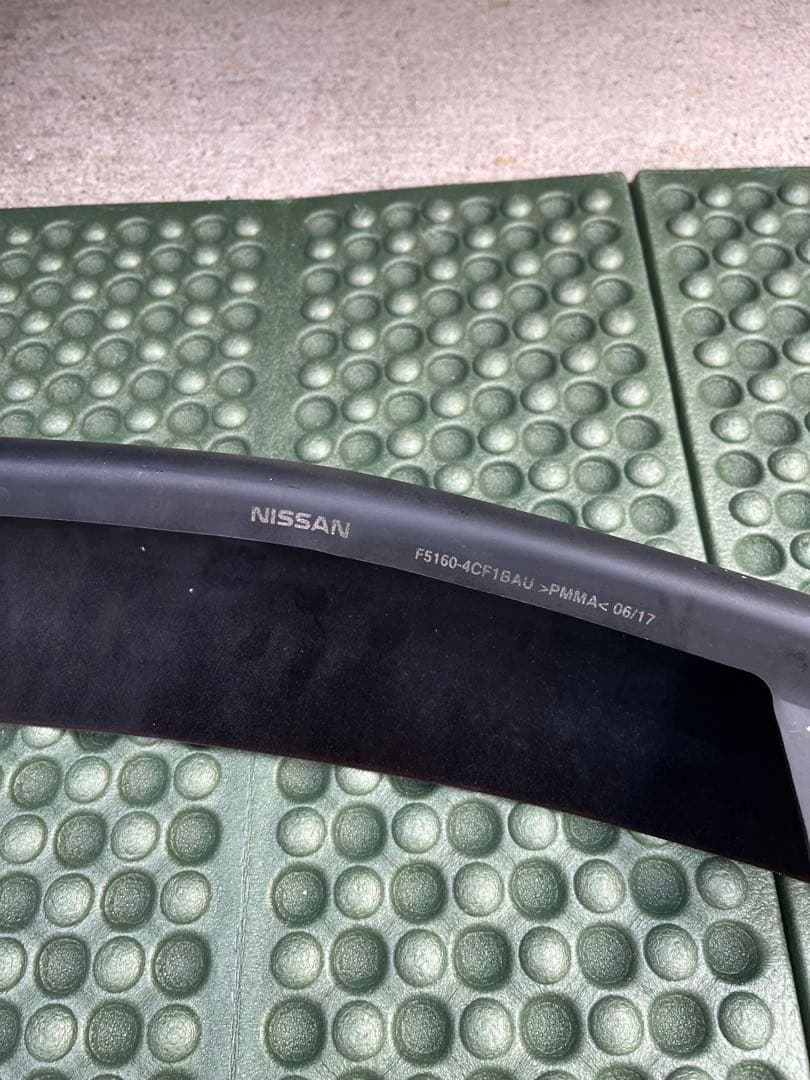 NISSAN エクストレイル t32用バグガード