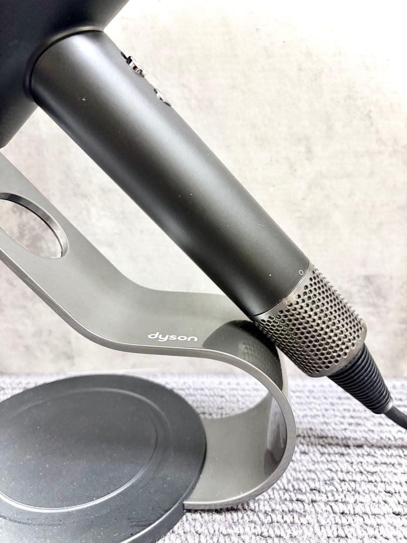 ダイソン dyson ドライヤー HD03
