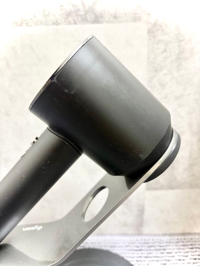 ダイソン dyson ドライヤー HD03