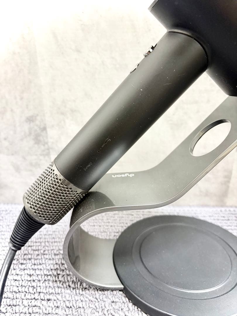 ダイソン dyson ドライヤー HD03