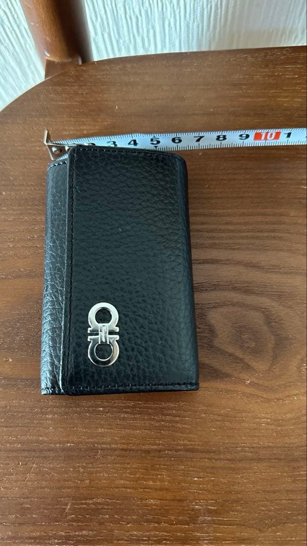 [新品]Salvatore Ferragamo フェラガモ レザー キーケース