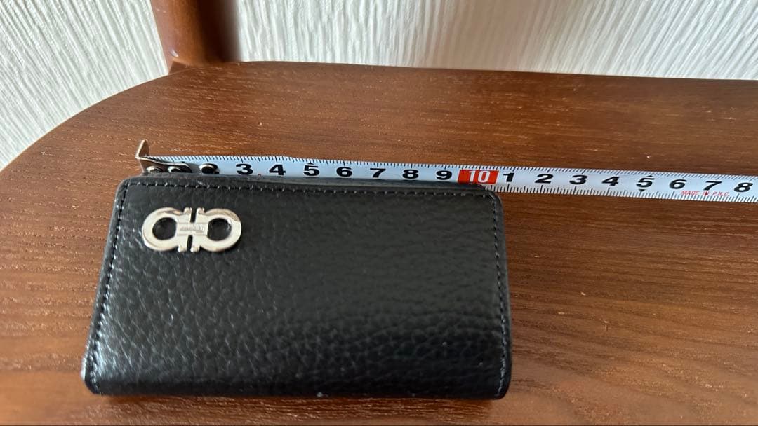 [新品]Salvatore Ferragamo フェラガモ レザー キーケース