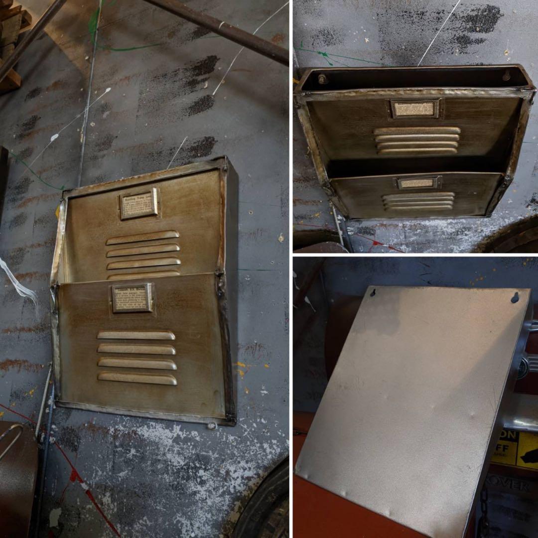 無骨さ半端ない！ペーパーホルダー マガジンラック（ダブル） インダストリアル