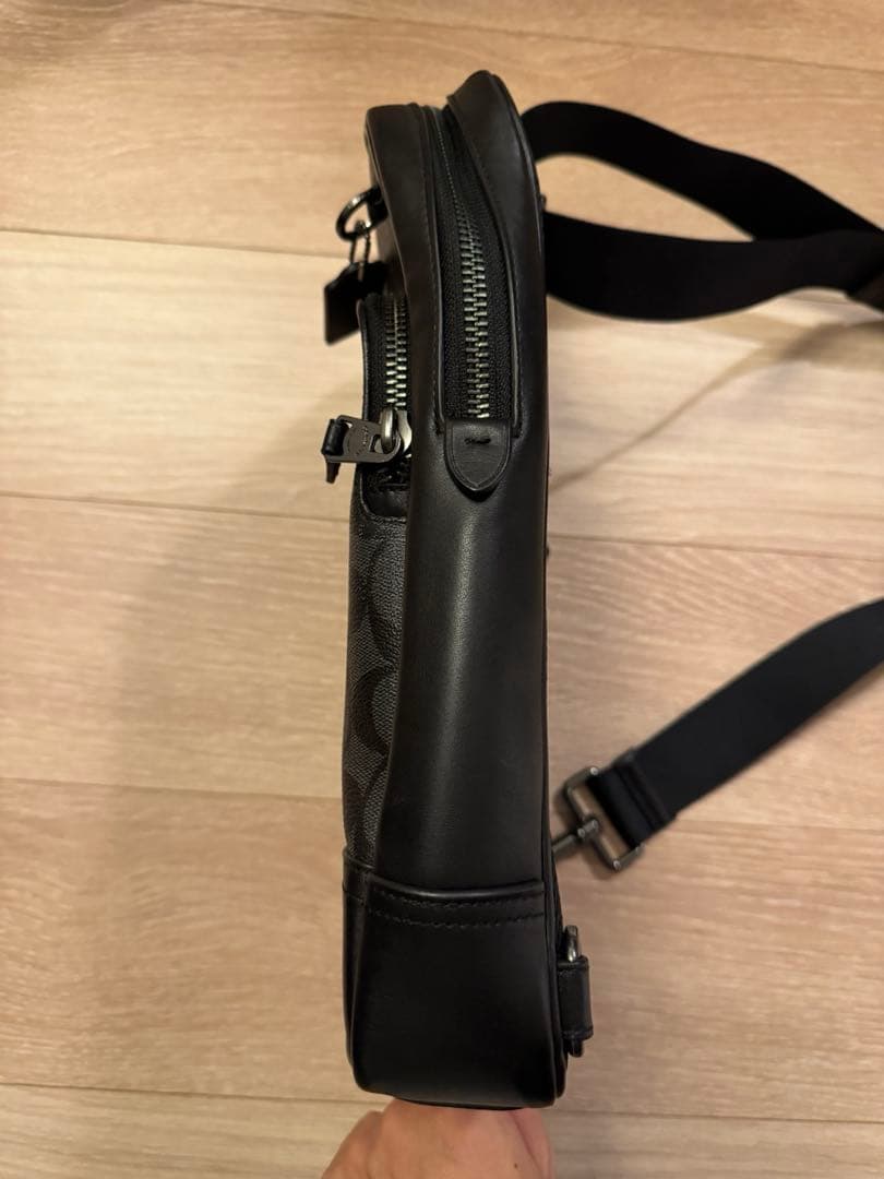 【美品】COACH コーチ　ショルダーバッグ　メンズ