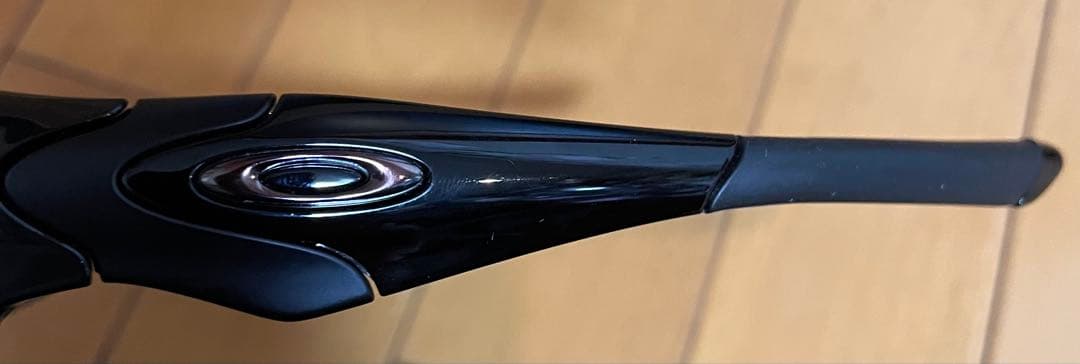 オークリー　ストレートジャケット　サングラス　ブラック