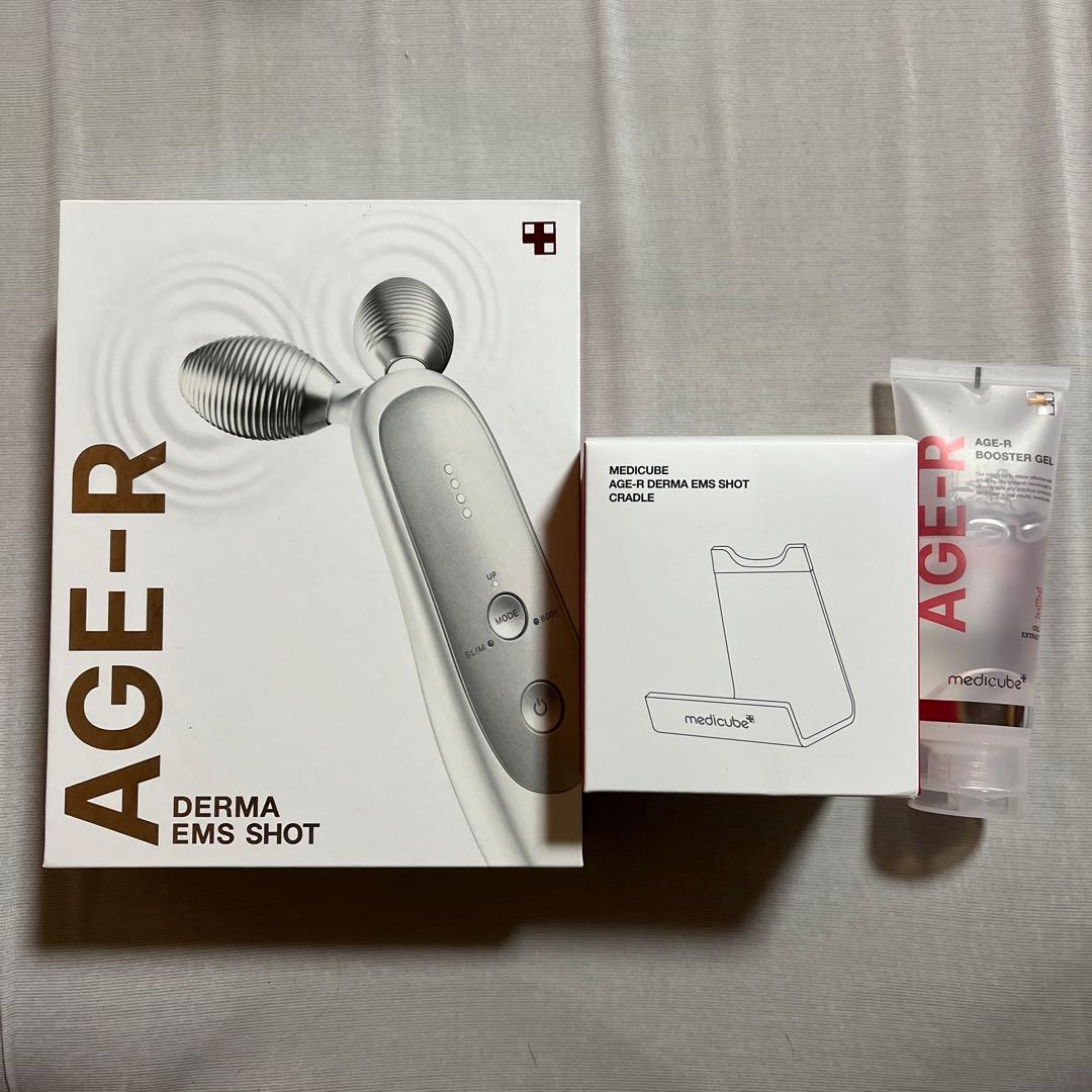 メディキューブ　美顔器　AGE-R ダーマEMS ショットセット