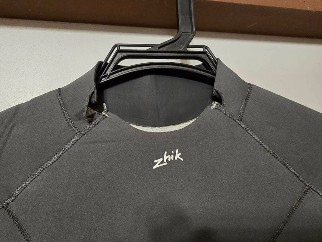 zhikウエットスーツ ブラック