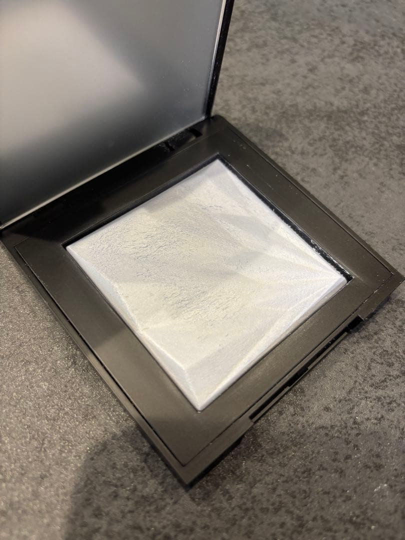 【限定品】アンリミテッドルミマットセッティングジェルインパウダー　アオタケブルー