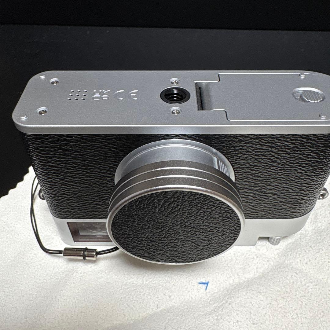 FUJIFILM (フジフイルム) X half X-HF1 シルバー