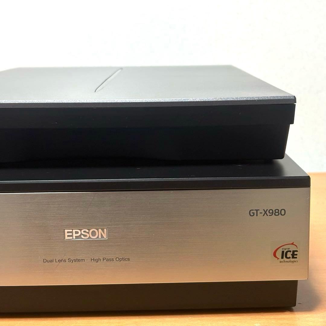 EPSON GT-X980 エプソン フラットヘッドスキャナ フィルムスキャナ