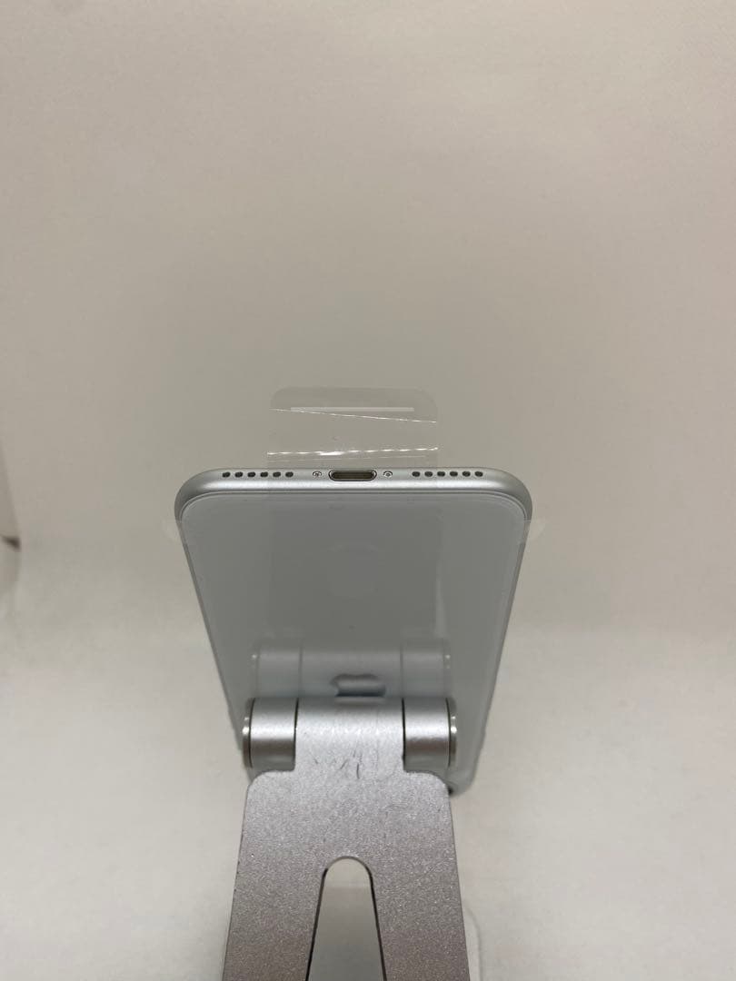 iPhone SE 第2世代 128GB SIMフリー 95539