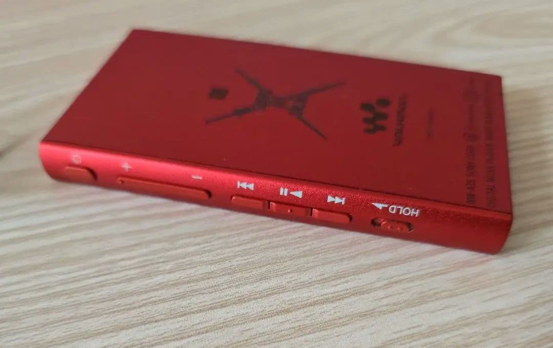 （12月31日出品終了） ウォークマンNW-A35 劇場版SAO アスナモデル