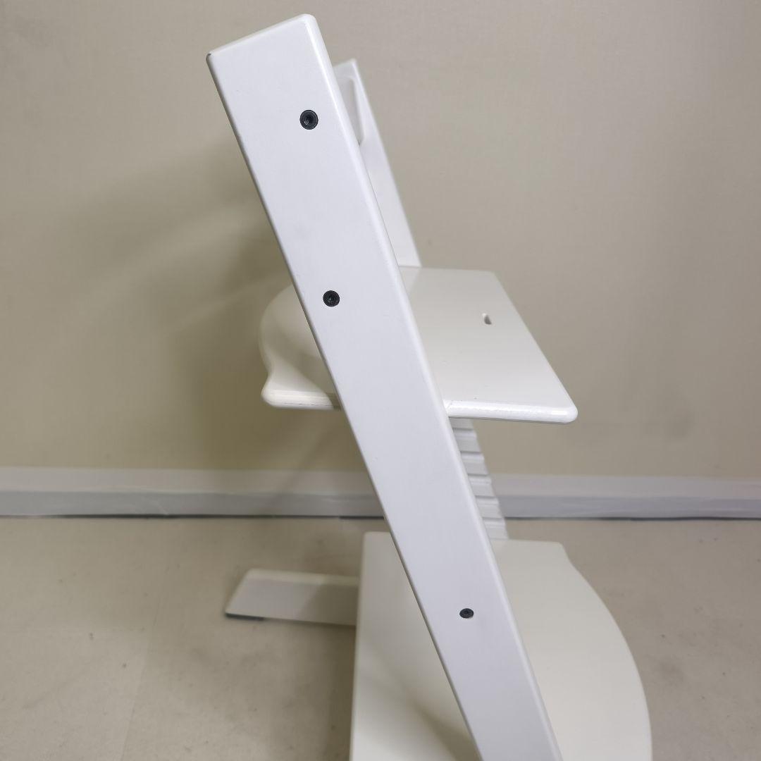 ストッケ　トリップトラップ　ホワイト　ベビーセット&トレイ付　S/N6