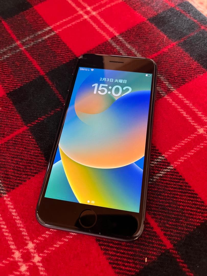 Apple iPhone 8 64GBブラック本体　SIMロック解除済み